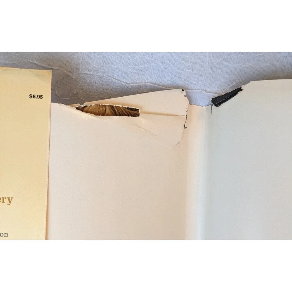 Human Aviary Hardcover 1971 Pictorial Discovery of New Guinea Holton George Vtg